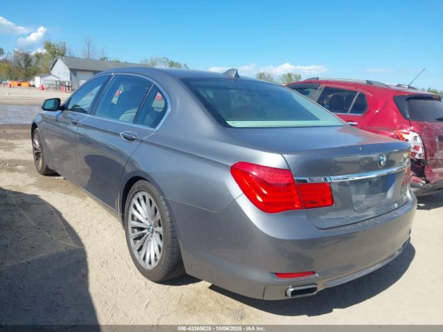 2011 BMW 750LI WBAKB8C56BCY65532 Photo 2