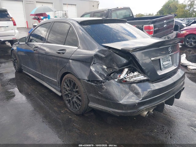 43365879 :رقم المزاد ، WDDGF8BB7AR131259 vin ، 2010 Mercedes-benz C 300 Luxury 4matic/sport 4matic مزاد بيع