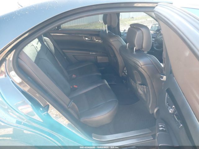 2011 MERCEDES-BENZ S 63 AMG WDDNG7EB1BA358683 Photo 7