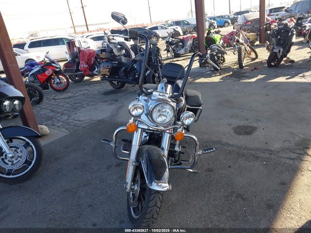2016 HARLEY-DAVIDSON FLHR 1HD1FBM30GB620637 Photo 4