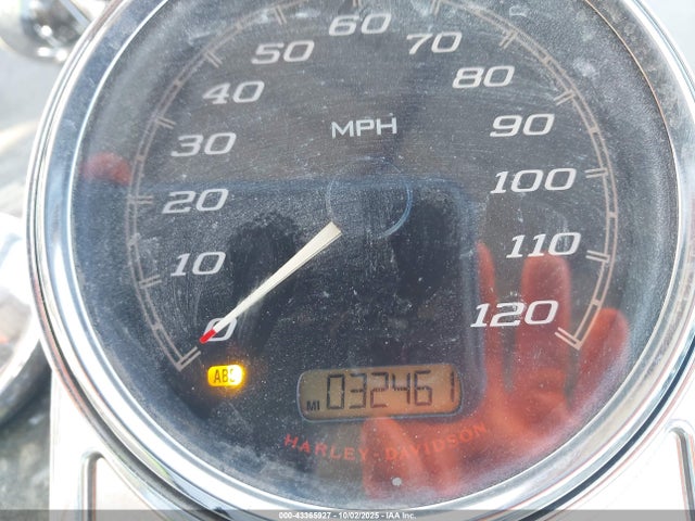 2016 HARLEY-DAVIDSON FLHR 1HD1FBM30GB620637 Photo 6