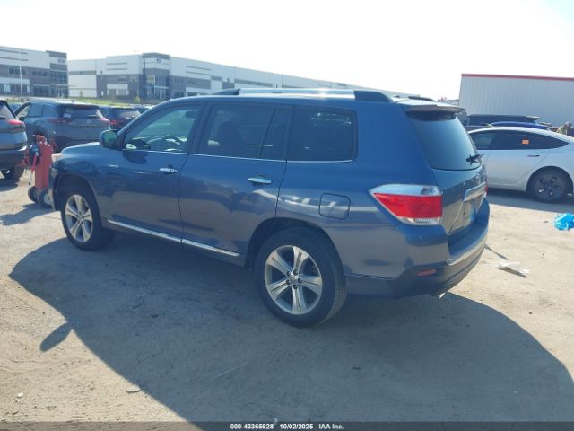 2013 TOYOTA HIGHLANDER 5TDYK3EHXDS111462 Photo 2