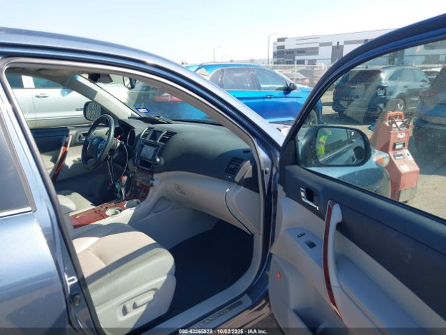 2013 TOYOTA HIGHLANDER 5TDYK3EHXDS111462 Photo 4