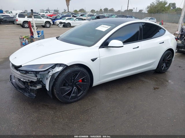 2025 TESLA MODEL 3 5YJ3E1ET9SF952197 Photo 1