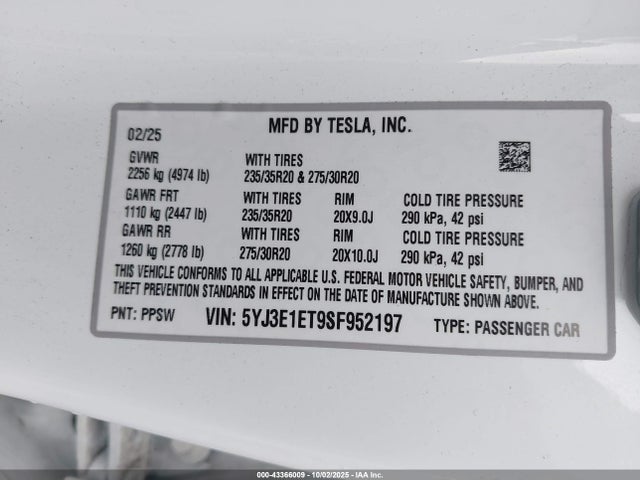 2025 TESLA MODEL 3 5YJ3E1ET9SF952197 Photo 8