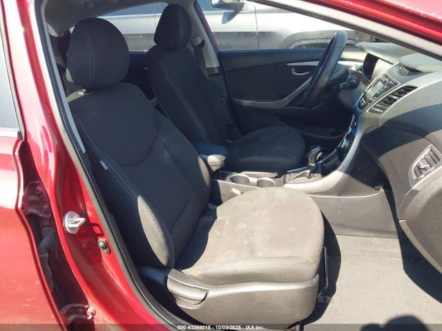 Продажа на аукционе авто 2016 Hyundai Elantra Value Edition, vin: 5NPDH4AE8GH711180, номер лота: 43366018