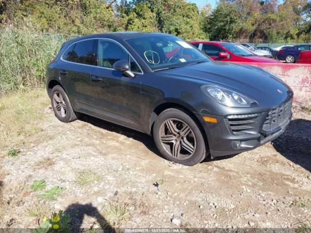 2017 PORSCHE MACAN WP1AB2A54HLB13852 Photo 0