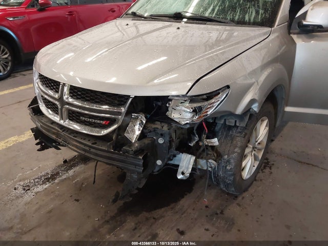Dodge Journey Sxt 2018 3C4PDCBB1JT189359 Image 16