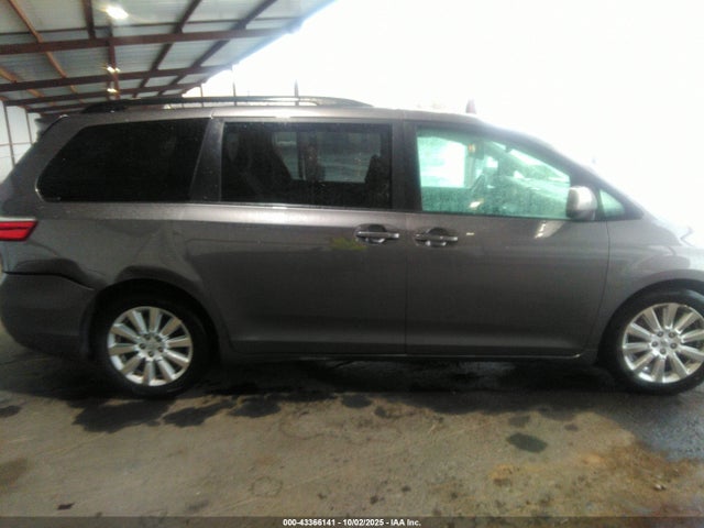 Toyota 2gr-fks 2015 5TDJK3DC7FS098132 Image 13