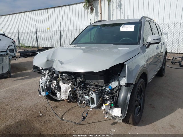 5XYP3DGC7SG575948 KIA Telluride Ex X-line