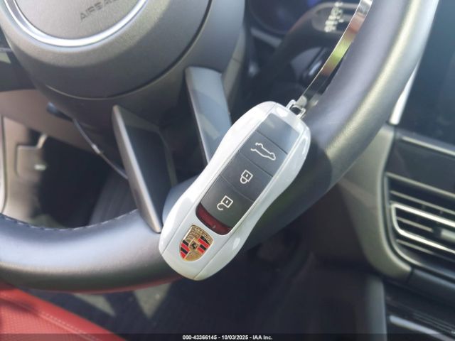 2024 PORSCHE MACAN WP1AA2A51RLB17457 Photo 10