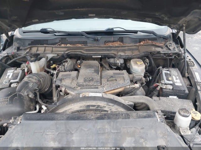 3C6UR5CL1GG107369 RAM 2016