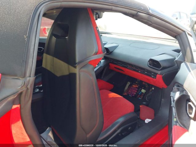 2018 LAMBORGHINI HURACAN ZHWUR2ZF7JLA10206 Photo 4