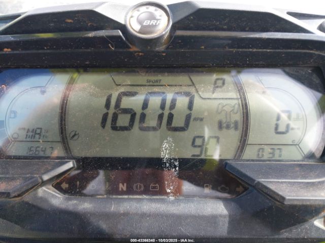 2020 CAN-AM MAVERICK X3 3JBVWAV24LK000684 Photo 6