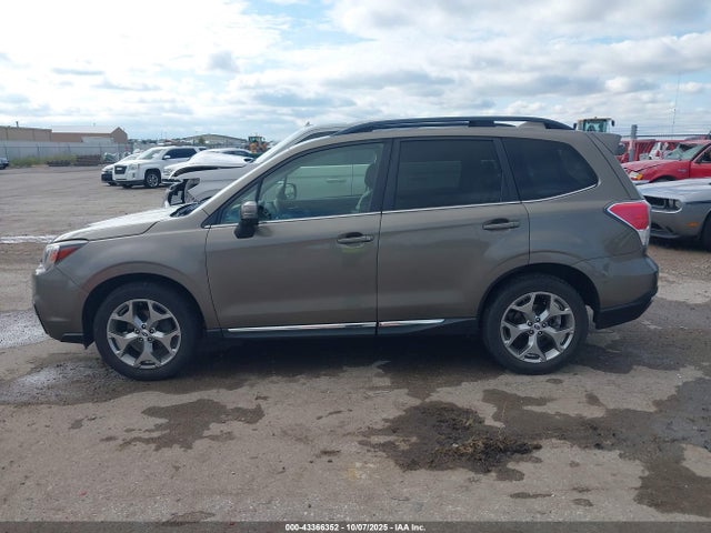 Subaru Forester 2.5i Touring 2017 JF2SJAWC3HH424137 Image 14