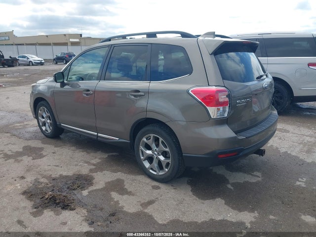 Subaru Forester 2.5i Touring 2017 JF2SJAWC3HH424137 Image 3