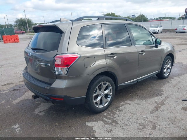 Subaru Forester 2.5i Touring 2017 JF2SJAWC3HH424137 Image 4