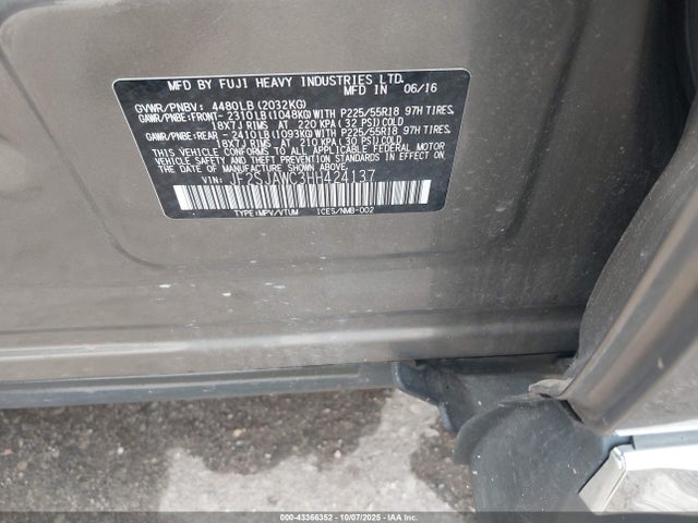 Subaru Forester 2.5i Touring 2017 JF2SJAWC3HH424137 Image 9