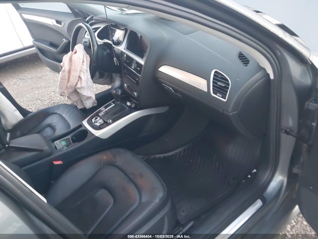 2016 AUDI A4 WAUBFAFL5GN012766 Photo 4