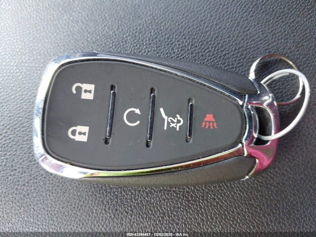 2GNAXUEV2N6154050 Chevrolet Equinox Awd Lt