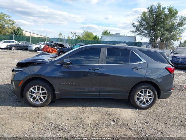 2GNAXUEV2N6154050 Chevrolet Equinox Awd Lt