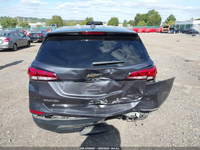 2GNAXUEV2N6154050 Chevrolet Equinox Awd Lt