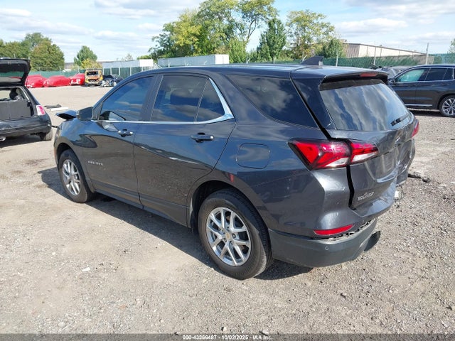 2GNAXUEV2N6154050 Chevrolet Equinox Awd Lt