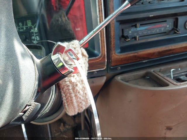 1989 FORD ECONOLINE 1FBJS31H0KHB76771 Photo 10