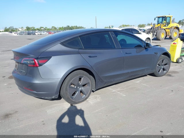 2023 TESLA MODEL 3 5YJ3E1EB5PF620739 Photo 3