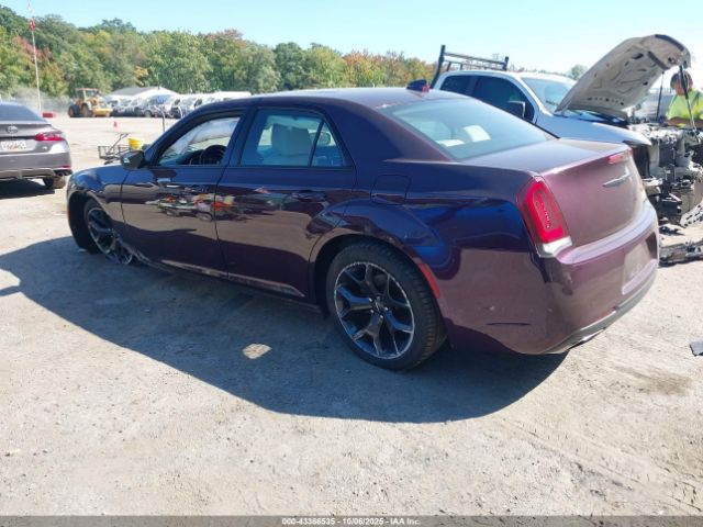2020 CHRYSLER 300 2C3CCAAG9LH213541 Photo 2