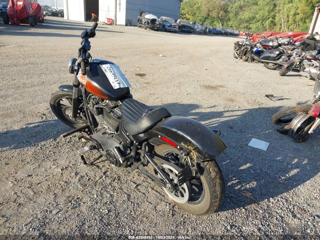 2022 HARLEY-DAVIDSON FXBBS 1HD1YYK15NB041011 Photo 2