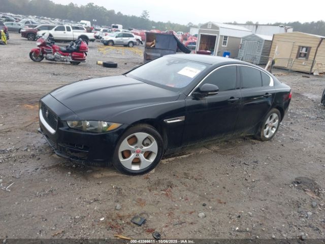 2017 JAGUAR XE SAJAR4BG1HA975853 Photo 1