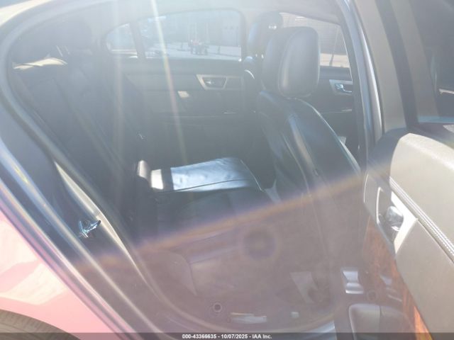 2010 JAGUAR XF SAJWA0GBXALR74441 Photo 7