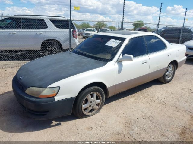 1996 LEXUS ES JT8BF12G2T0185727 Photo 1