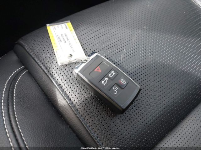 2020 JAGUAR I-PACE SADHB2S12L1F85023 Photo 10