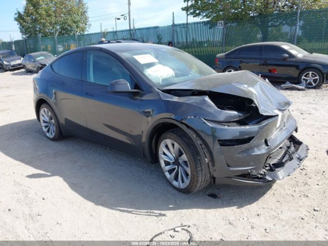 2026 TESLA MODEL Y 7SAYGDEE4TF332834 Photo 0