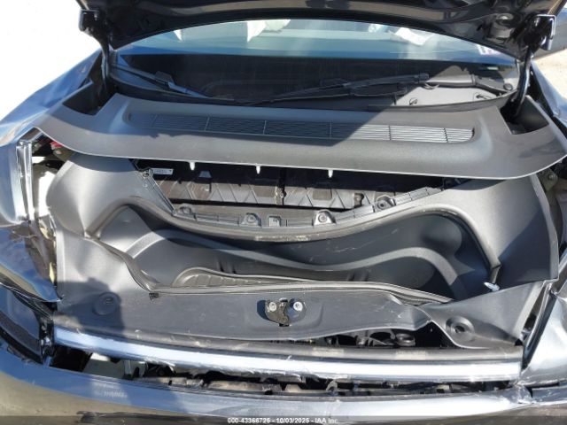 2026 TESLA MODEL Y 7SAYGDEE4TF332834 Photo 9