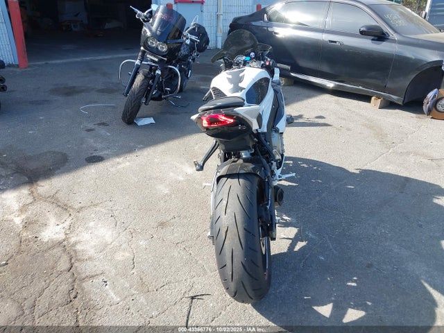 WB10D6006JZ710926 BMW 2018
