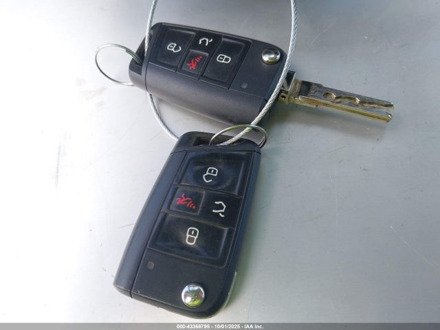 Volkswagen 1.8 tsi 2017 3VW017AU3HM523221 Image 11