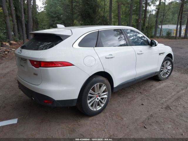 2017 JAGUAR F-PACE SADCK2BV4HA062345 Photo 3