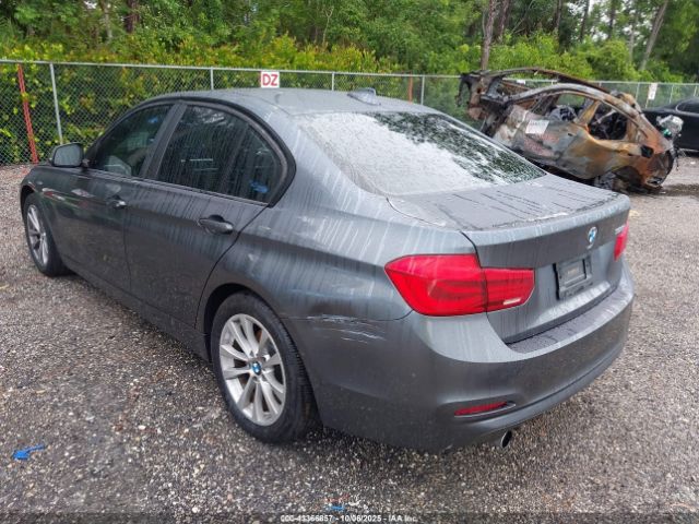 2018 BMW 320I WBA8E1G54JNU93467 Photo 2