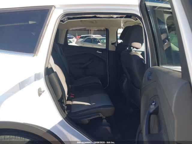 Ford Escape 2017 1FMCU0G9XHUC80435 Image 8