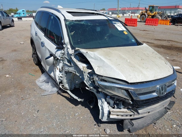 Продажа на аукционе авто 2021 Honda Pilot 2wd Touring 7 Passenger, vin: 5FNYF5H62MB011807, номер лота: 43367010
