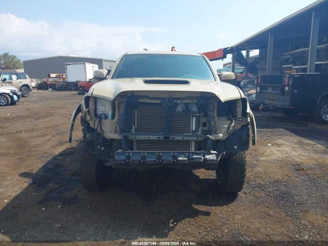 5TFRZ5CN0HX039014 Toyota Tacoma Sr5 V6