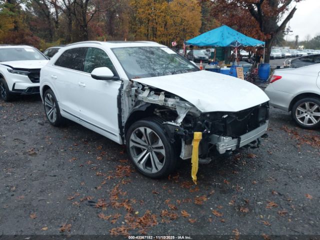 2021 AUDI Q8 WA1EVAF10MD016740