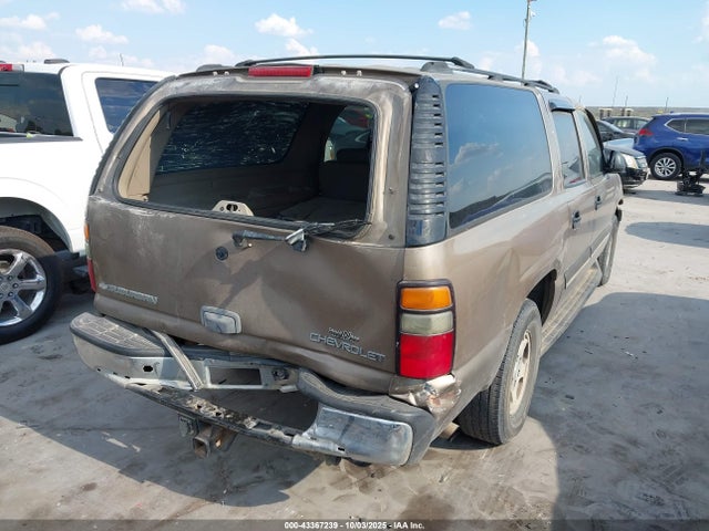 2004 CHEVROLET SUBURBAN 1GNEC16Z24J270962 Photo 3