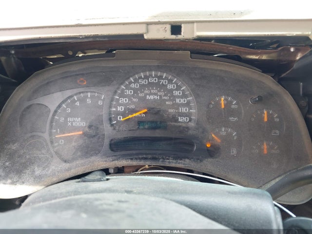 2004 CHEVROLET SUBURBAN 1GNEC16Z24J270962 Photo 6