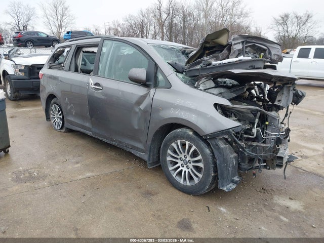 2020 TOYOTA SIENNA 5TDYZ3DC8LS055912