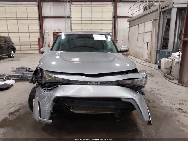 KIA SOUL LX 2023 KNDJ23AU4P7862740 Image 13