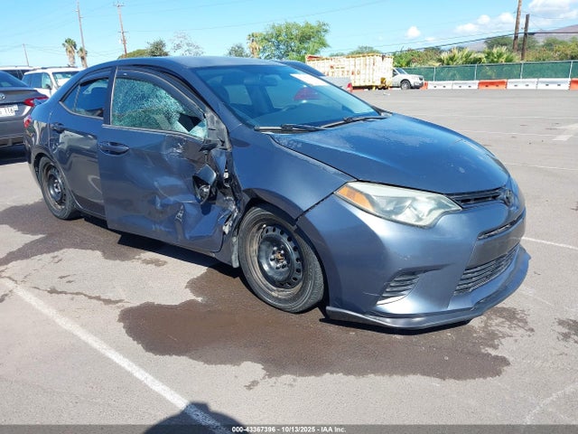 Toyota COROLLA LE 2016 5YFBURHEXGP437375 zdjęcie główne